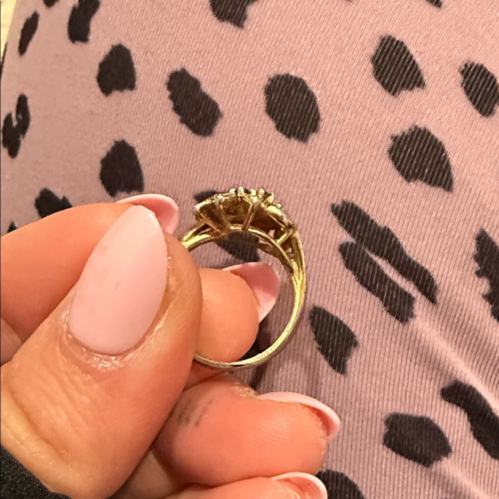 vintage 585 14k yellow gold blue spinel and diamond ring. - Picture 8 of 10